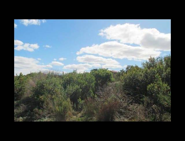 LAND FOR SALE IN DANA BAY